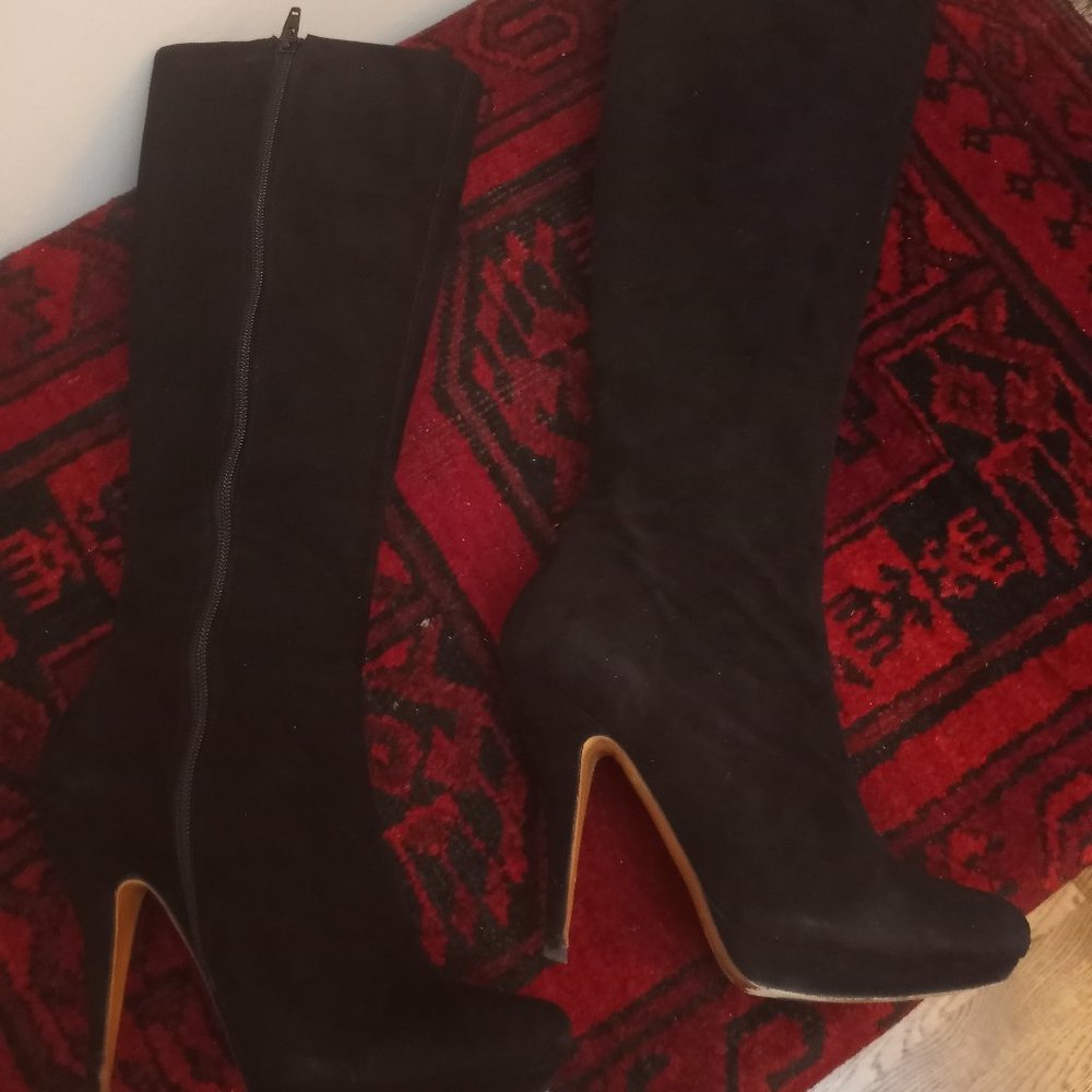 Suede Knee High Boots size 7